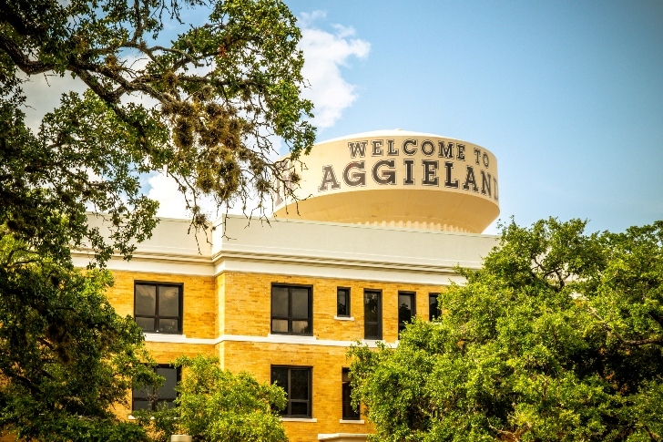 Texas A&M University, College Station building